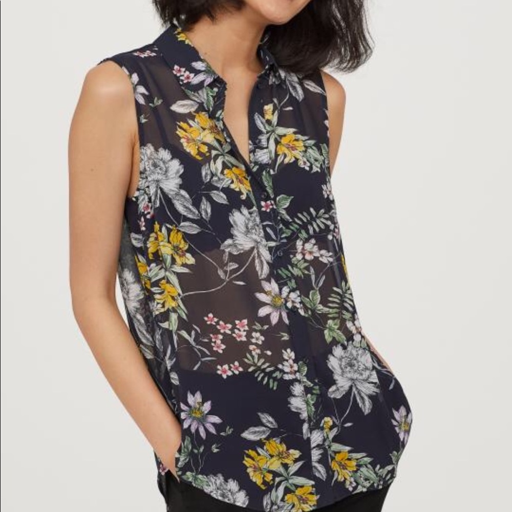 Sleeveless Blouse